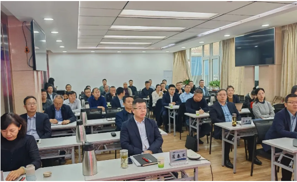 {5a43974e-4f7f-488b-9607-3d3ebc89855f}